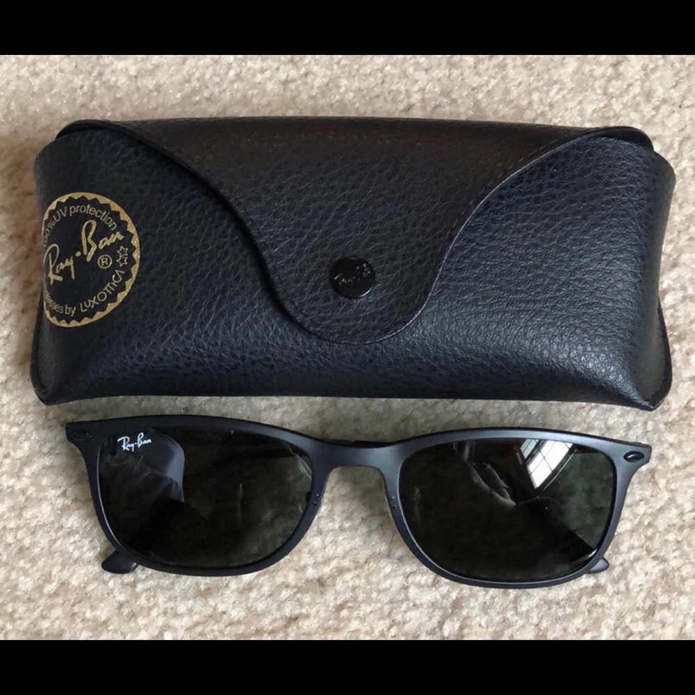 Ray Ban 52mm Wayfarer Sunglasses (Matte Black)